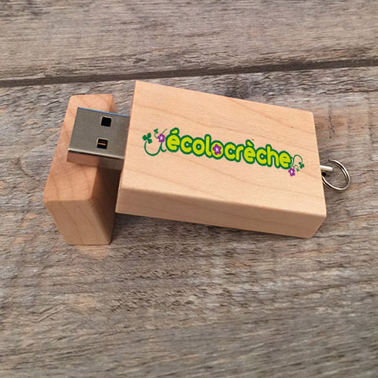 Clé USB personnalisée en bois 32 GB, nature & brune